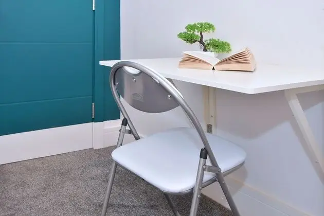 Superior Tek Kişilik Oda, Ortak Banyo (With TV)
