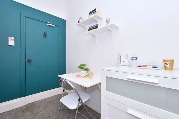 Superior Tek Kişilik Oda, Ortak Banyo (With TV)