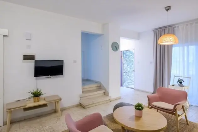 Sıra Ev