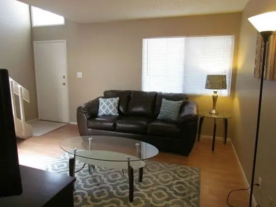 1 Bedroom, Townhouse