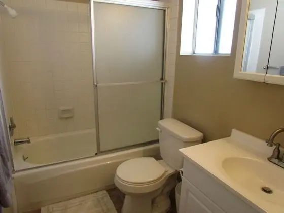 1 Bedroom, Townhouse