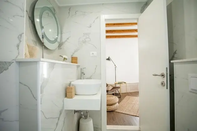 Deluxe Tek Büyük Yataklı Oda, Zemin Kat (A1)