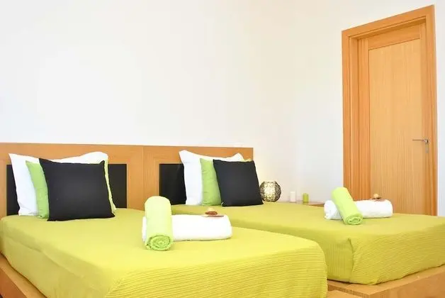 Apart Daire, 2 Yatak Odası, Havuz Kullanımı, Deniz Manzaralı