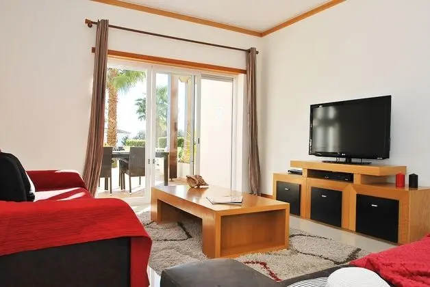 Apart Daire, 2 Yatak Odası, Havuz Kullanımı, Deniz Manzaralı