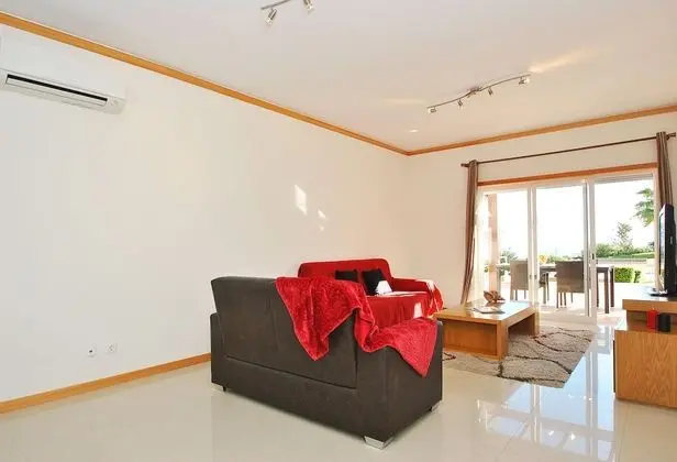 Apart Daire, 2 Yatak Odası, Havuz Kullanımı, Deniz Manzaralı