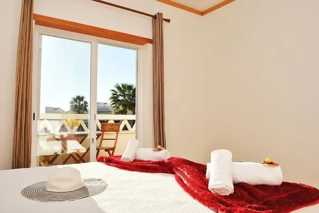 Apart Daire, 2 Yatak Odası, Havuz Kullanımı, Havuz Manzaralı