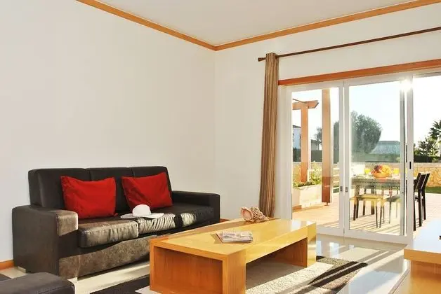 Apart Daire, 2 Yatak Odası, Havuz Kullanımı, Havuz Manzaralı