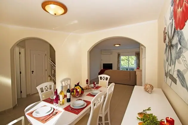 Apart Daire, 4 Yatak Odası, Havuz Kullanımı, Havuz Manzaralı