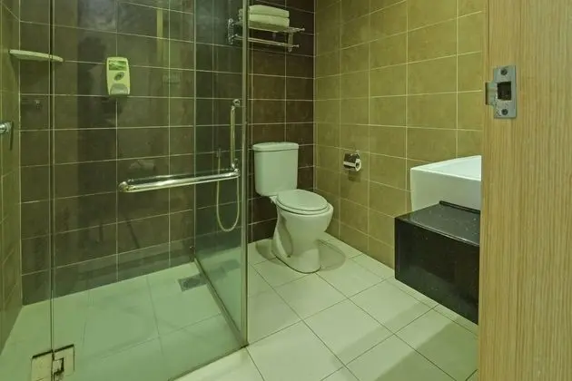 Premium Oda, 1 En Büyük (King) Boy Yatak