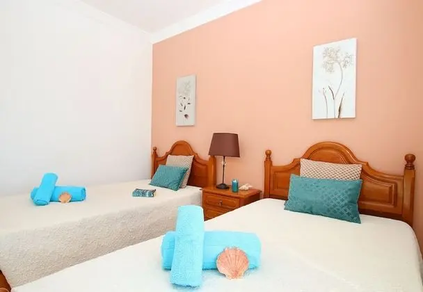 Apart Daire, 5 Yatak Odası, Havuz Kullanımı, Havuz Manzaralı