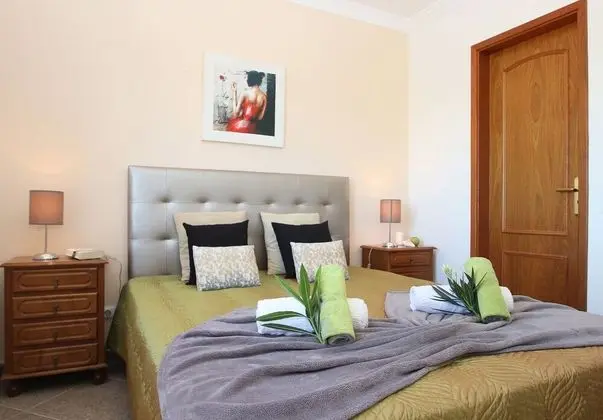 Apart Daire, 5 Yatak Odası, Havuz Kullanımı, Havuz Manzaralı