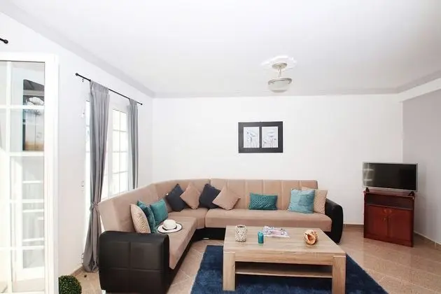 Apart Daire, 5 Yatak Odası, Havuz Kullanımı, Havuz Manzaralı