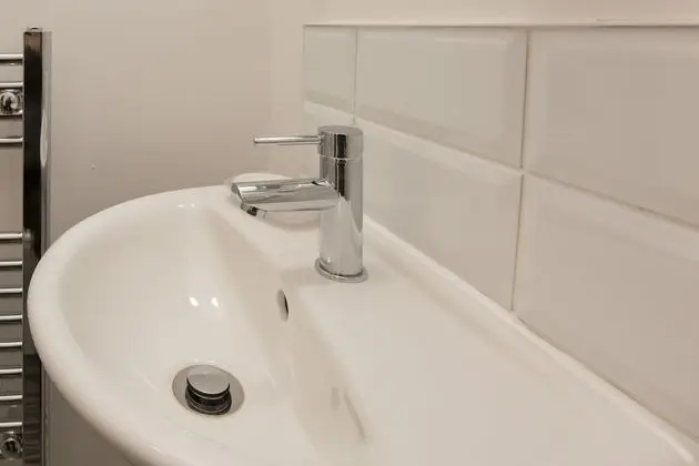 Superior Tek Kişilik Oda, Banyolu/Duşlu (With TV)
