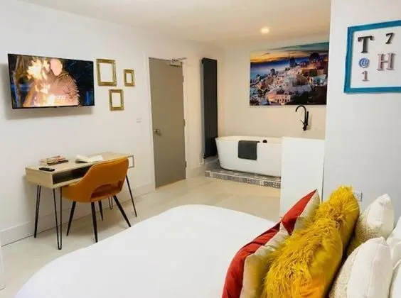 Superior Süit, Banyolu/Duşlu (With TV)