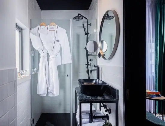 Family Stüdyo, Şehir Manzaralı