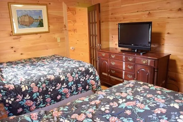 Standard Oda, 2 Büyük (Queen) Boy Yatak