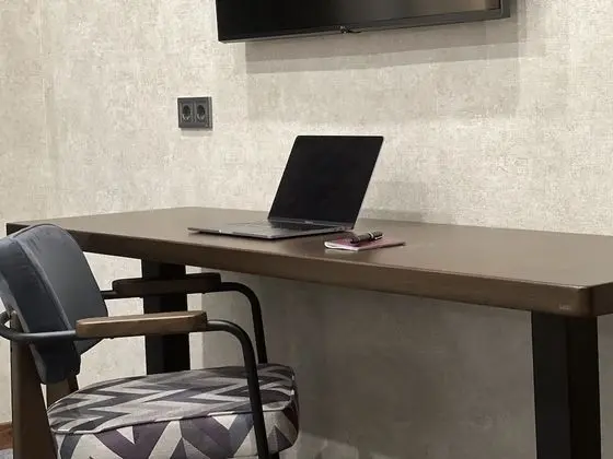 Luxury Tek Büyük Yataklı Oda, 1 En Büyük (King) Boy Yatak, Balkon, Şehir Manzaralı