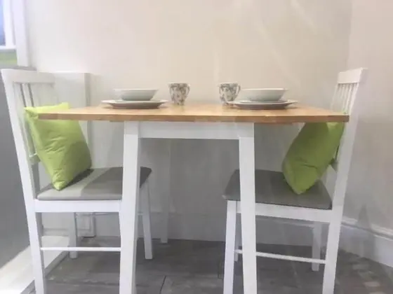 Tek Kişilik Oda, Ortak Banyo