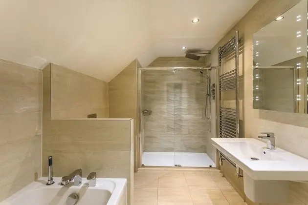 Superior Ev, Özel Banyo