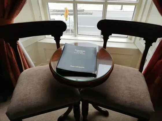 Classic İki Ayrı Yataklı Oda