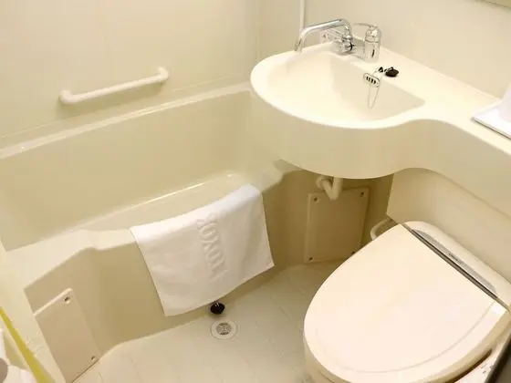Tek Kişilik Oda, Sigara İçilebilir