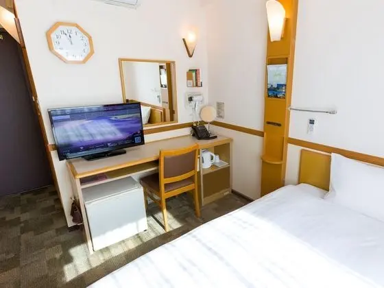 Basic Tek Kişilik Oda, Sigara İçilebilir