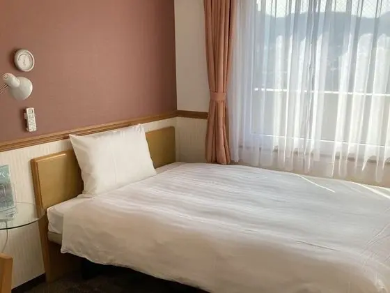 Basic Oda, Sigara İçilebilir