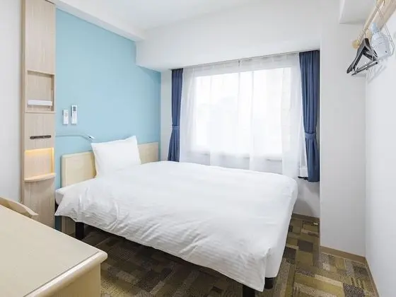 Tek Kişilik Oda, Sigara İçilmez