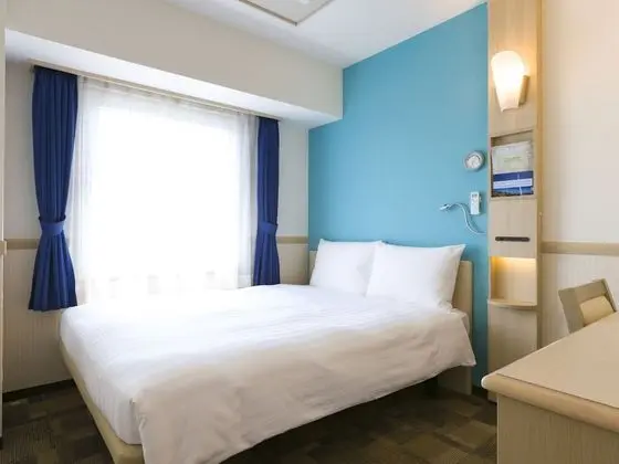 Tek Kişilik Oda, Sigara İçilebilir