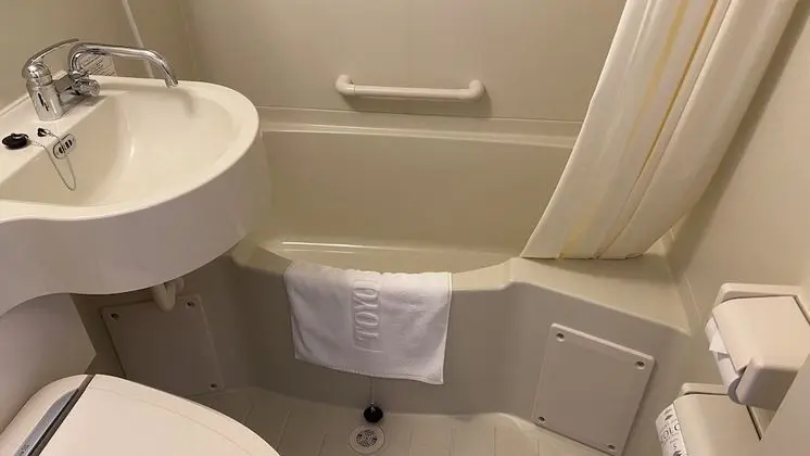 Tek Kişilik Oda, Sigara İçilebilir