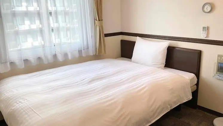 Standard Tek Kişilik Oda, Sigara İçilebilir