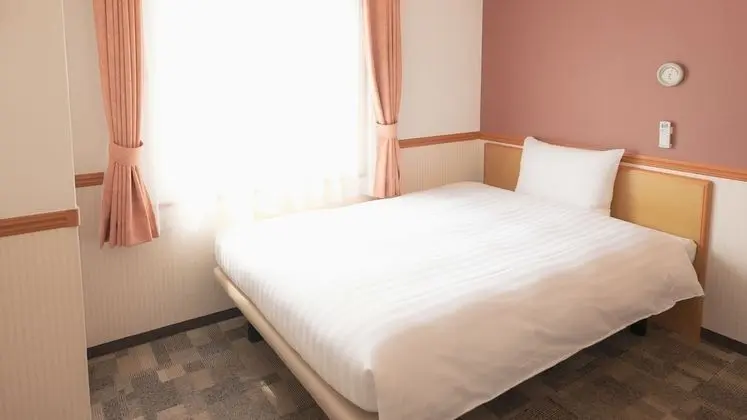 Standard Tek Kişilik Oda, Sigara İçilebilir