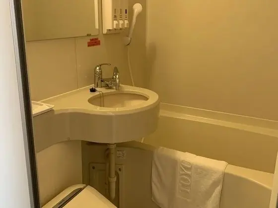 Basic Tek Kişilik Oda, Sigara İçilmez