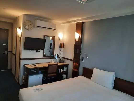 Tek Kişilik Oda, Sigara İçilmez