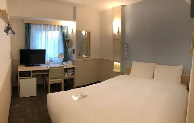 Tek Büyük Yataklı Oda, Sigara İçilmez