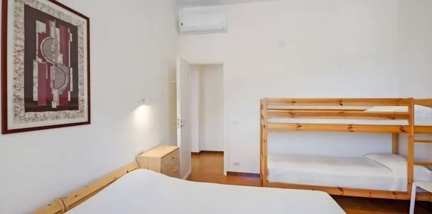 Apart Daire, 5 Yatak Odası