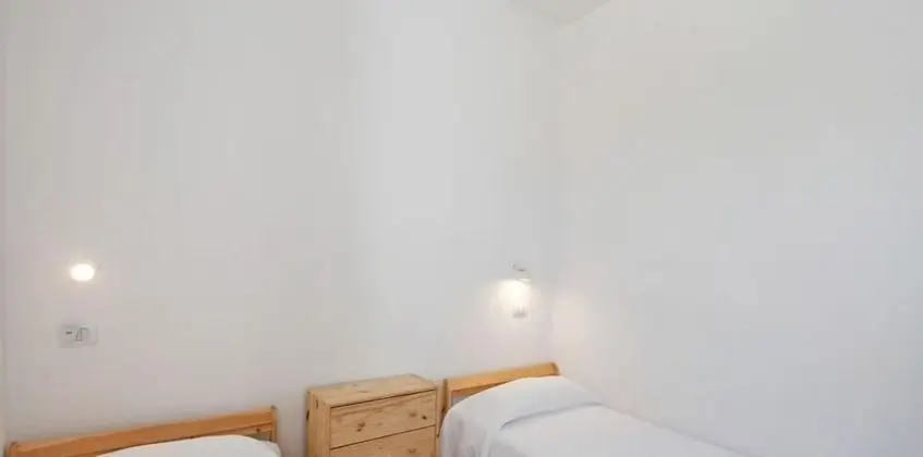 Apart Daire, 5 Yatak Odası