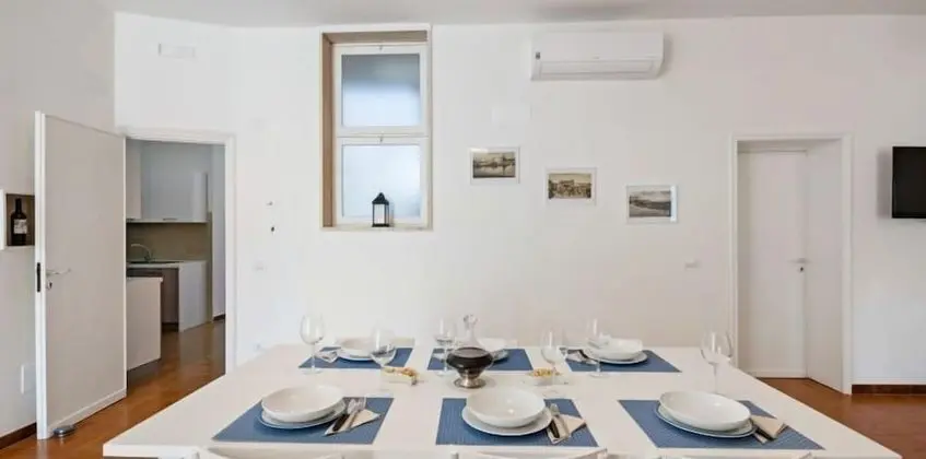 Apart Daire, 5 Yatak Odası