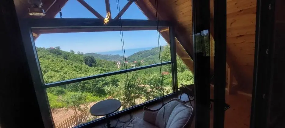 1+1 Bungalov, Deniz ve Doğa Manzaralı, Verandalı