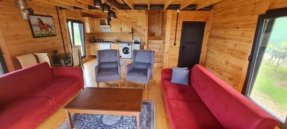 1+1 Bungalov, Deniz ve Doğa Manzaralı, Verandalı