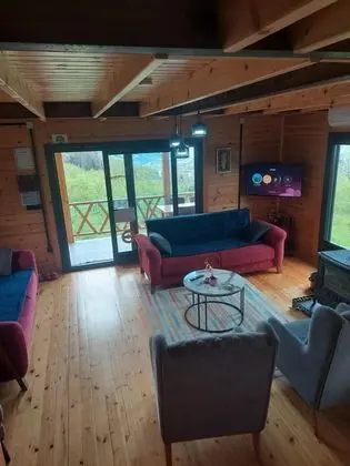 1+1 Bungalov, Deniz ve Doğa Manzaralı, Verandalı