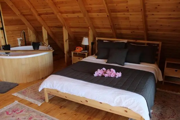Bungalow, Deniz ve Doğa Manzaralı, Şömineli ve Jakuzili