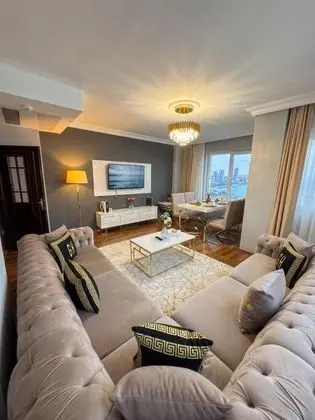 3 + 1 Daire, Deniz Manzaralı, Balkonlu