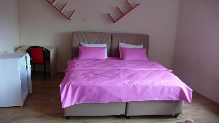 Çift Kişilik, Şehir Manzaralı
