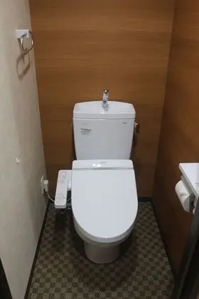 Tek Kişilik Oda, Sigara İçilmez