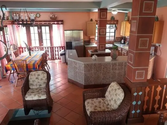 Family Villa, 3 Yatak Odası, Kişiye Özel Havuzlu, Deniz Manzaralı