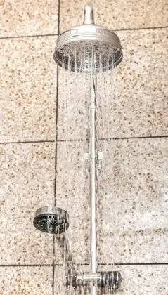 Ev, Bahçe Manzaralı