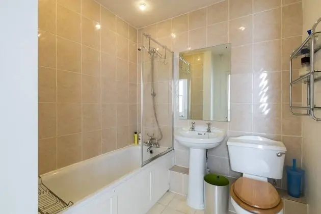 Villa (5 Bedrooms)