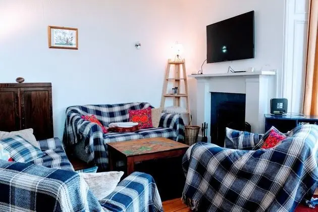 Apart Daire (5 Bedrooms)