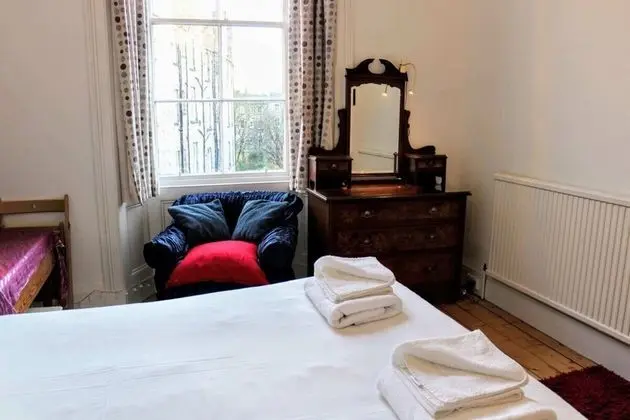 Apart Daire (5 Bedrooms)